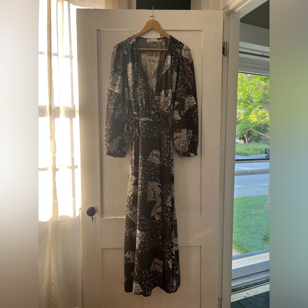 Neon & Nylon Brown Boho Paisley Floral Bishop Sleeve Wrap Midi Dress Size Medium